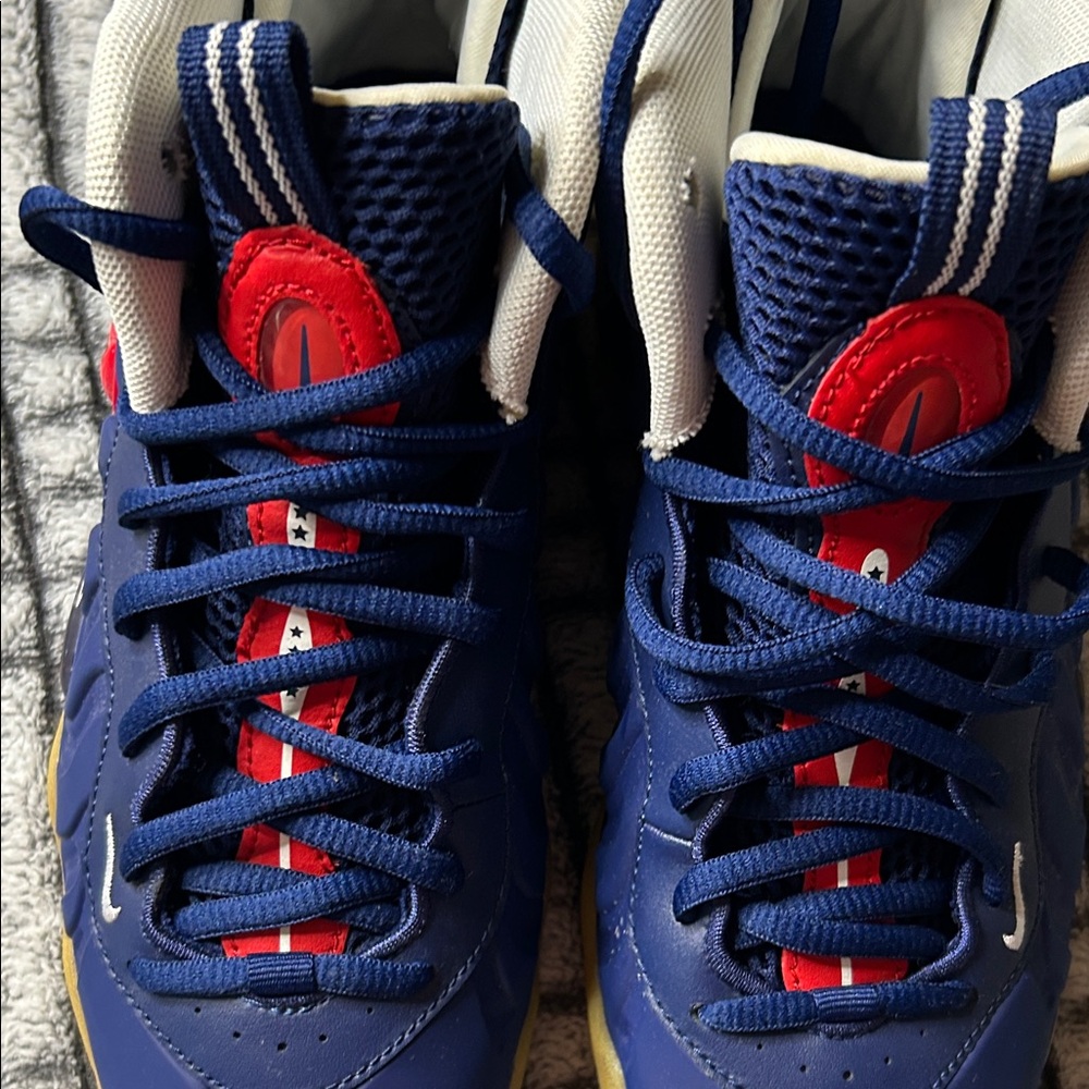 New Nike Foamposite Pro “Blue Void/University Red” (4Y) - Picture 7 of 12